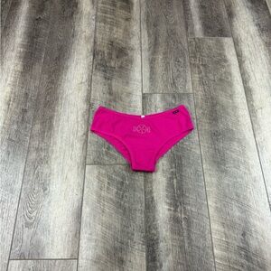 VS‎ Dark Pink Peppermint Underwear